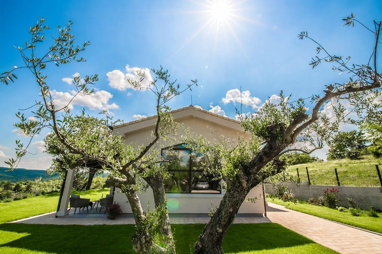 Villa Augustina 0*, Groznjan Croatia
